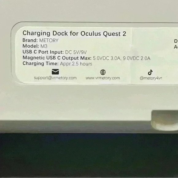 Metory Charging Station for Oculus Quest 2, Charging Dock Magnetic Usb C Plug - Picture 5 of 10